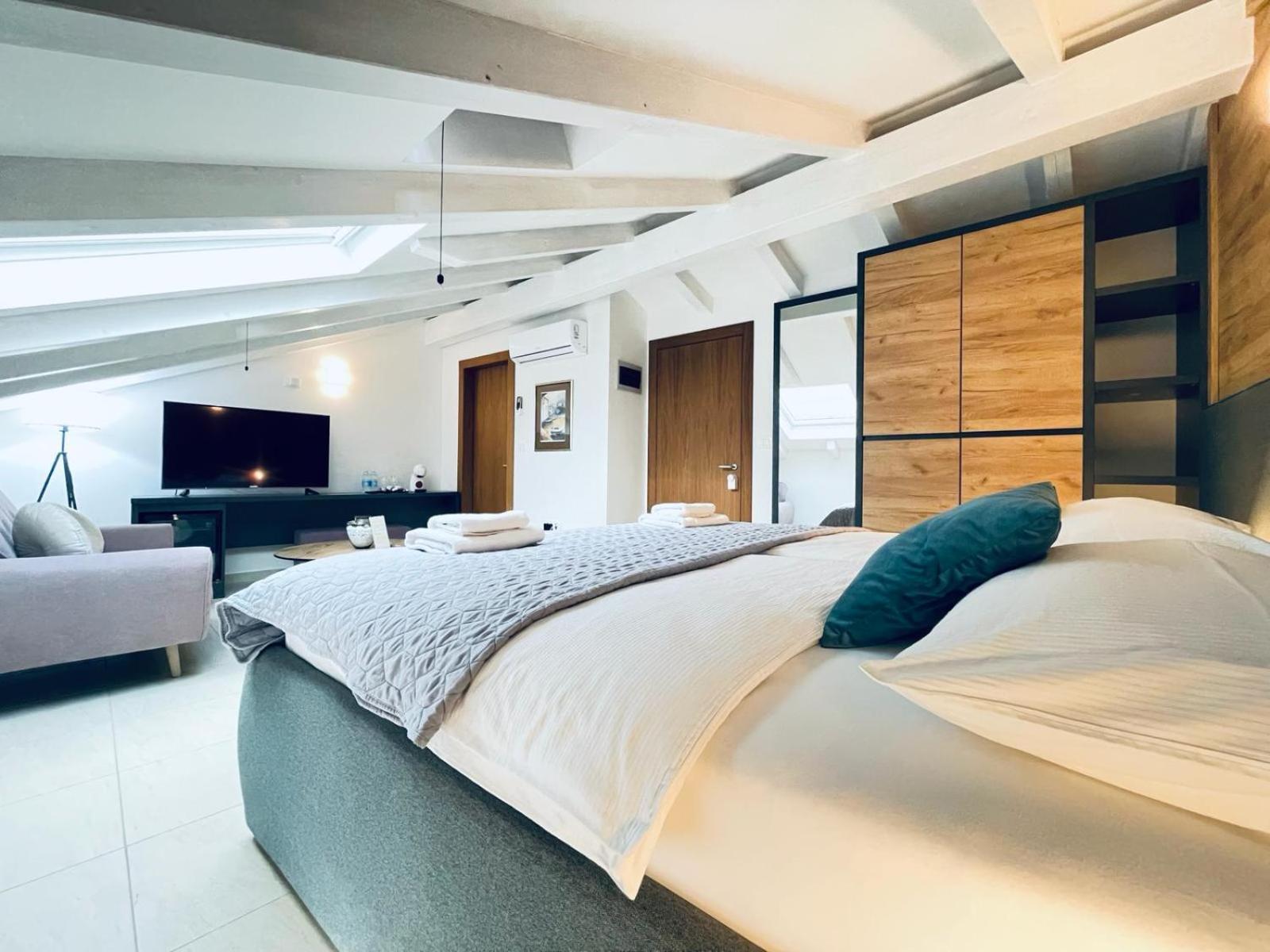 Fazana City Rooms With Free Parking Exterior foto